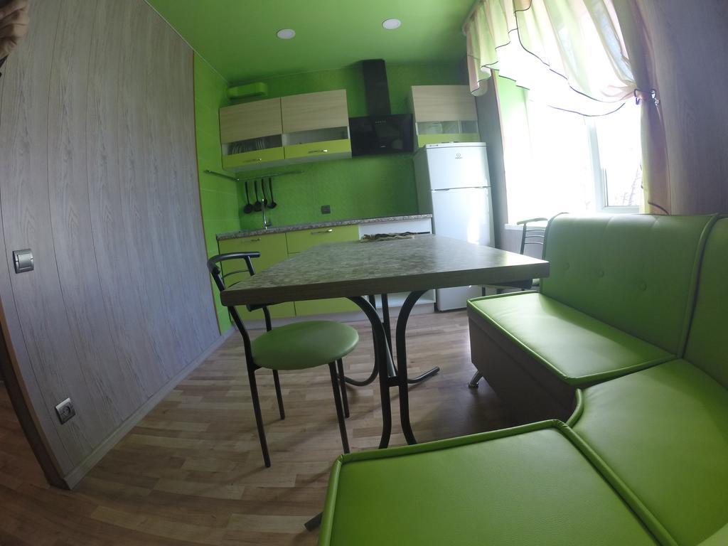 Apartmens On Khabarovskaya Apartment Krivoy Rog Luaran gambar